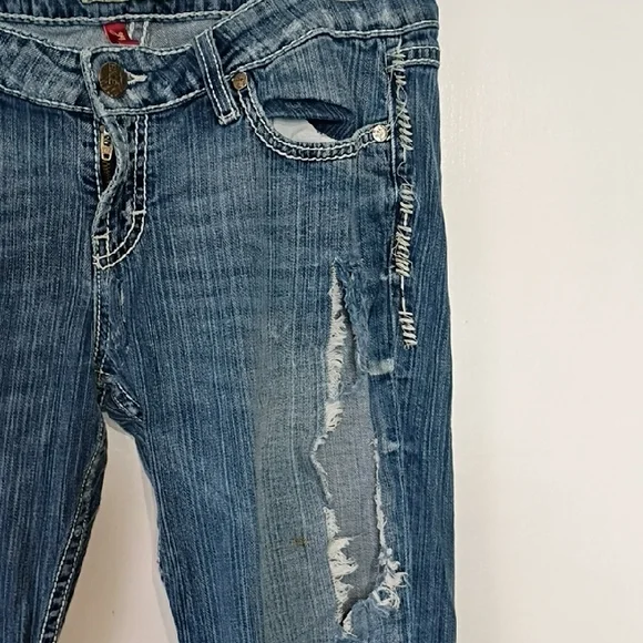 BKE Sabrina Distressed Bootcut Jeans 30x31.5 • Stretchy Holes + White Hem! - Picture 5 of 15